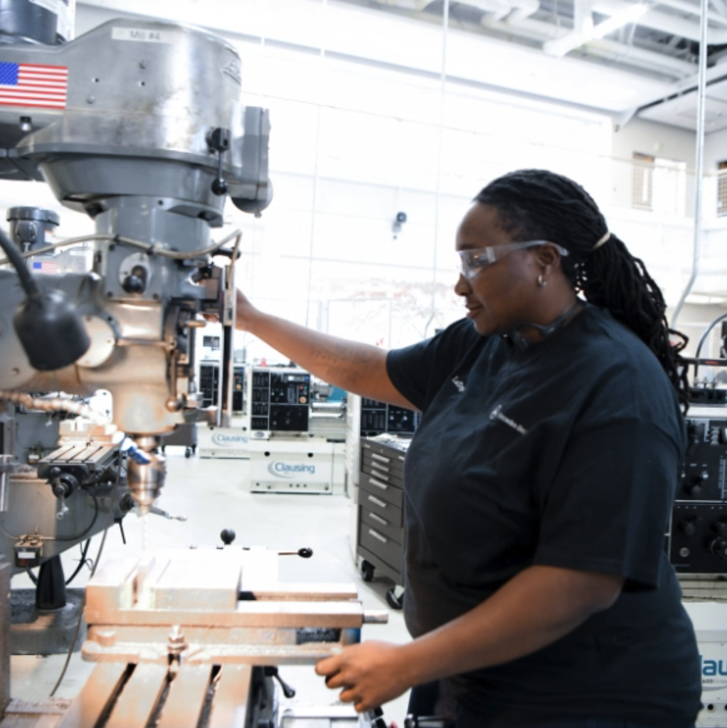 Mercedes Tech working